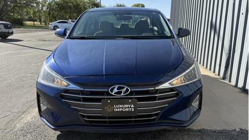 2019 Hyundai ELANTRA SEL