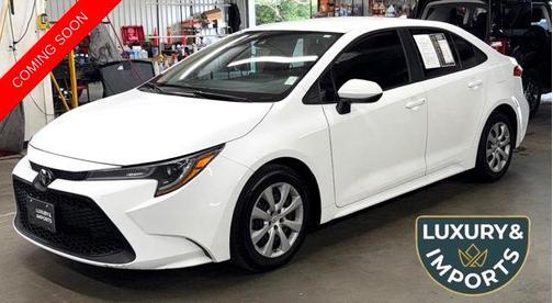 White 2022 Toyota Corolla LE