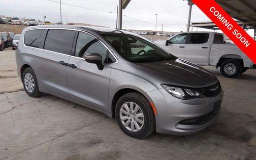 2021 Chrysler Voyager L