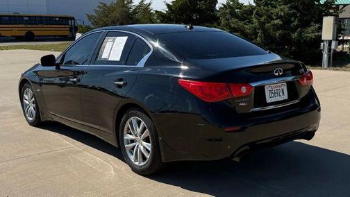 Black Obsidian 2016 INFINITI Q50 3.0T Premium