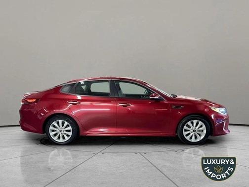 2018 Kia Optima S