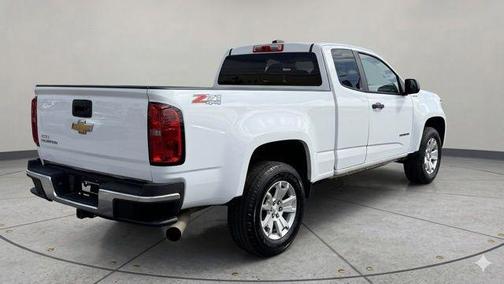 Summit White 2016 Chevrolet Colorado WT