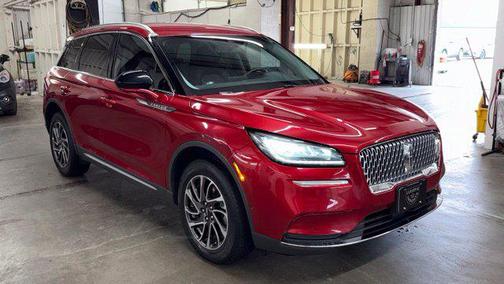 Red Carpet 2020 Lincoln Corsair Standard