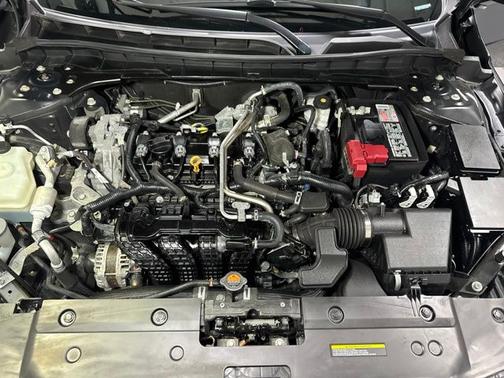 Super Black Clearcoat 2023 Nissan Altima 2.5 SR
