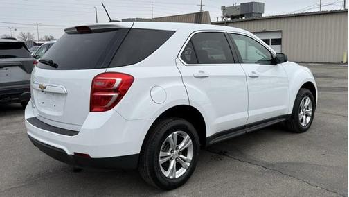 2017 Chevrolet Equinox LS