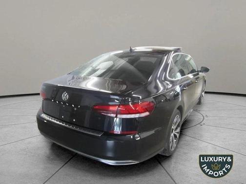 2021 Volkswagen Passat 2.0T SE