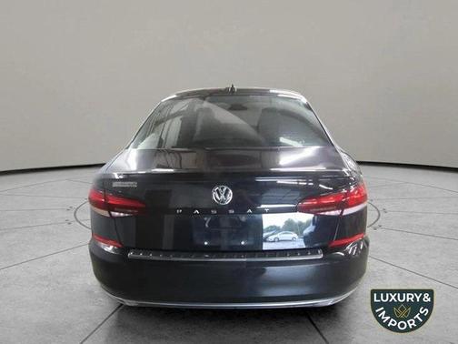 2021 Volkswagen Passat 2.0T SE