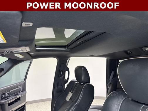 2017 RAM 1500 Limited Crew Cab 4x4 5'7' Box