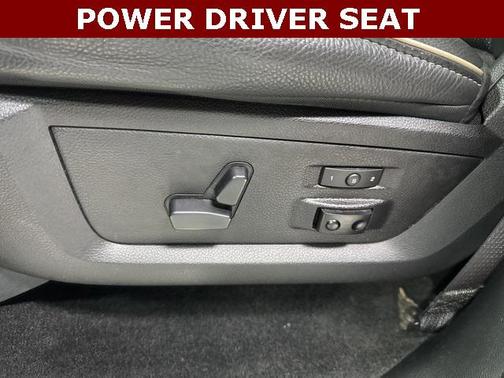 2017 RAM 1500 Limited Crew Cab 4x4 5'7' Box