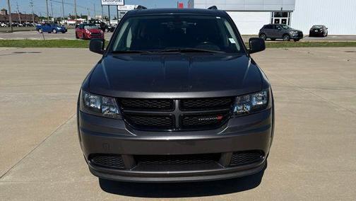 Granite Pearlcoat 2020 Dodge Journey SE Value