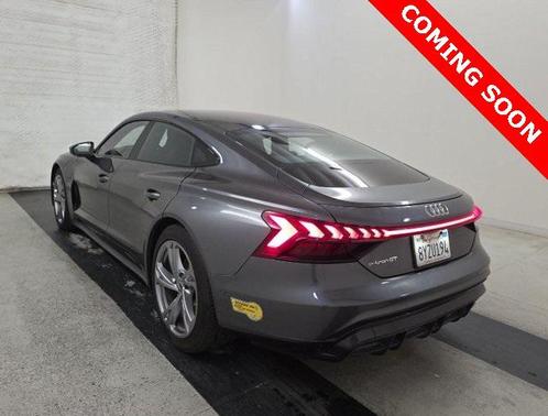 2022 Audi e-tron GT Prestige