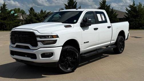 Bright White Clearcoat 2025 RAM 2500 Big Horn