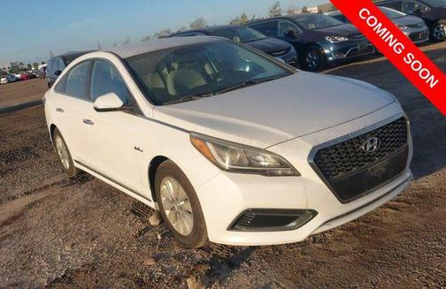 Diamond White Pearl 2016 Hyundai SONATA Hybrid SE