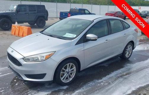 Ingot Silver 2017 Ford Focus SE