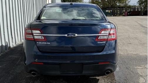 2017 Ford Taurus SE
