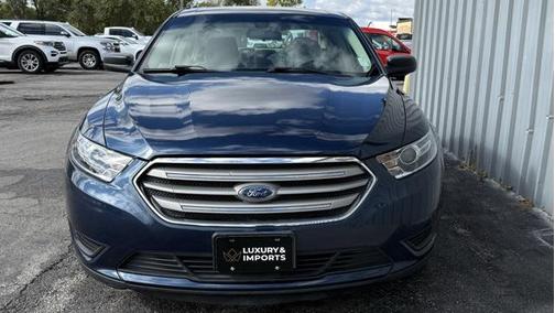 2017 Ford Taurus SE