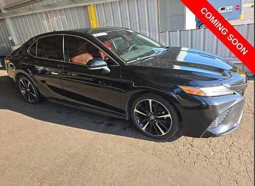 Midnight Black Metallic 2019 Toyota Camry XSE