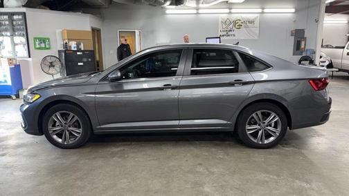 2023 Volkswagen Jetta 1.5T SE