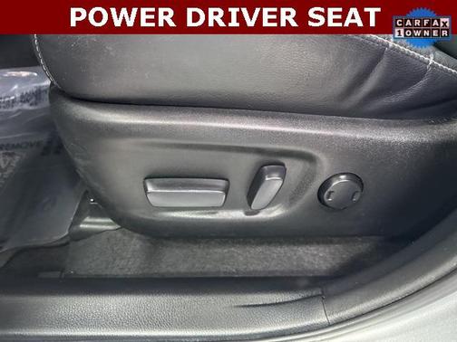 2017 Toyota RAV4 Platinum