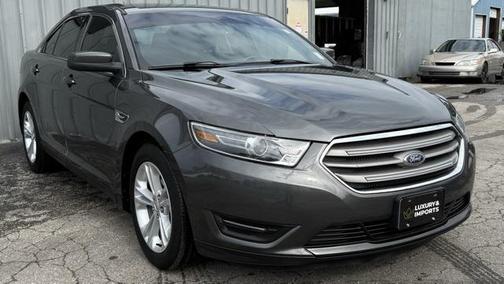 2017 Ford Taurus SEL