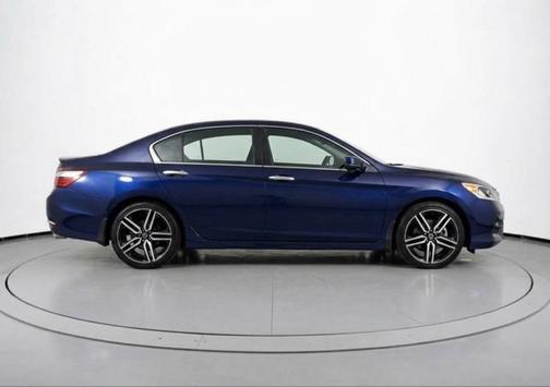 Still Night Pearl 2017 Honda Accord Sport