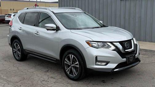 Brilliant Silver 2017 Nissan Rogue SL