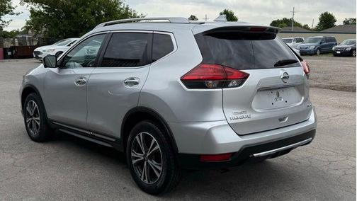 Brilliant Silver 2017 Nissan Rogue SL