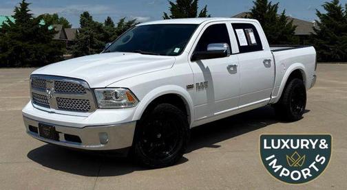 Bright White Clearcoat 2015 RAM 1500 Laramie