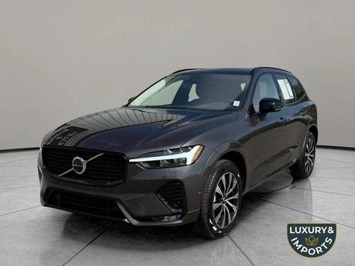 2025 Volvo XC60 B5 Plus