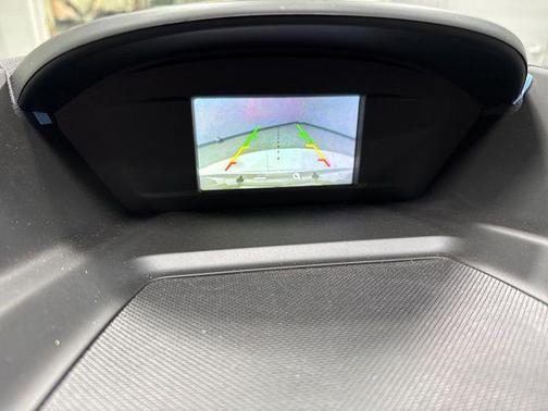 White Gold Metallic 2018 Ford Escape SE