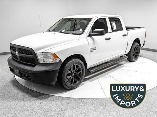 Bright White Clearcoat 2019 RAM 1500 Tradesman