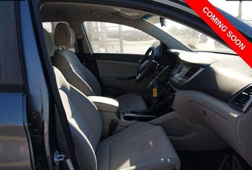 2018 Hyundai TUCSON SE