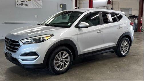 2018 Hyundai TUCSON SE