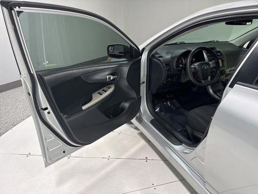 2013 Toyota Corolla S