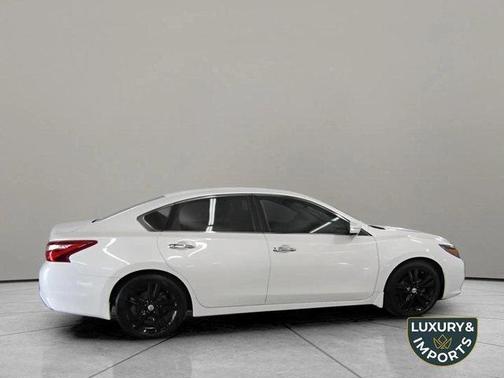 2017 Nissan Altima 3.5 SL