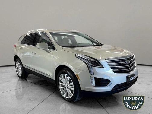 2017 Cadillac XT5 Premium Luxury