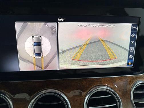2019 Mercedes-Benz E-Class 4MATIC