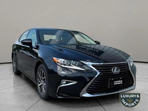 2017 Lexus ES 350 Base