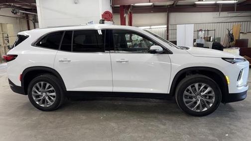 2025 Buick Enclave Preferred FWD