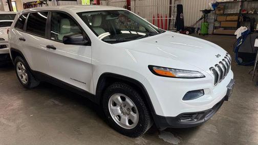 Bright White Clearcoat 2017 Jeep Cherokee Sport