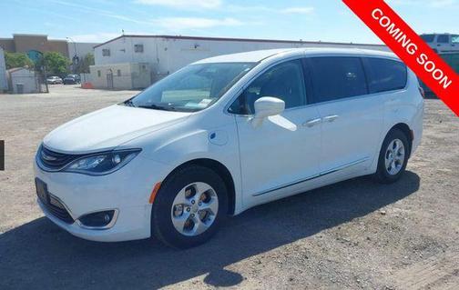 Bright White Clearcoat 2018 Chrysler Pacifica Hybrid Touring Plus