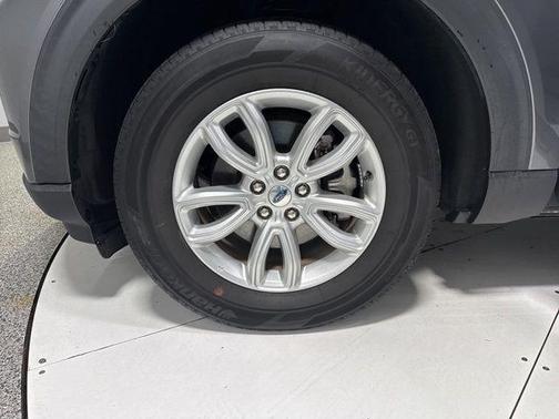 Gray Metallic 2021 Ford Explorer Base