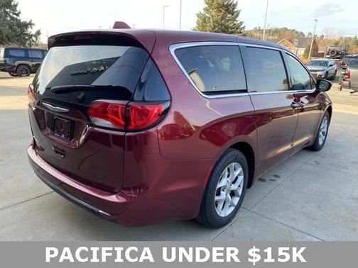 2018 Chrysler Pacifica Touring Plus