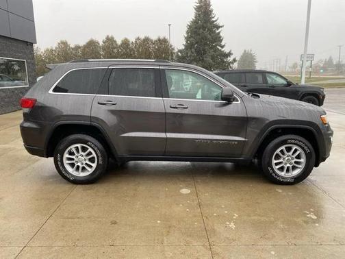 2020 Jeep Grand Cherokee Laredo E 4x4