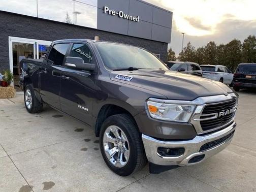 2021 RAM 1500 Big Horn Crew Cab 4x4 57' Box