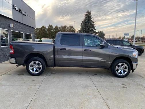 2021 RAM 1500 Big Horn Crew Cab 4x4 57' Box