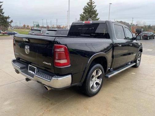 2022 RAM 1500 Laramie Crew Cab 4x4 57' Box