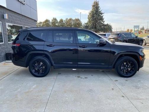 2024 Jeep Grand Cherokee L Altitude 4x4