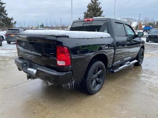 2018 RAM 1500 Big Horn Crew Cab 4x4 57' Box