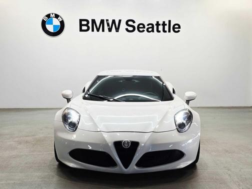 2018 Alfa Romeo 4C Base